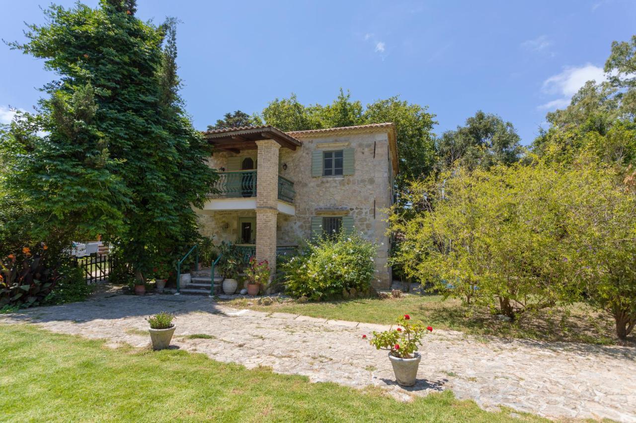 Jianni'S Villa - Stone Villa In The Greenery!! Vasilikí エクステリア 写真
